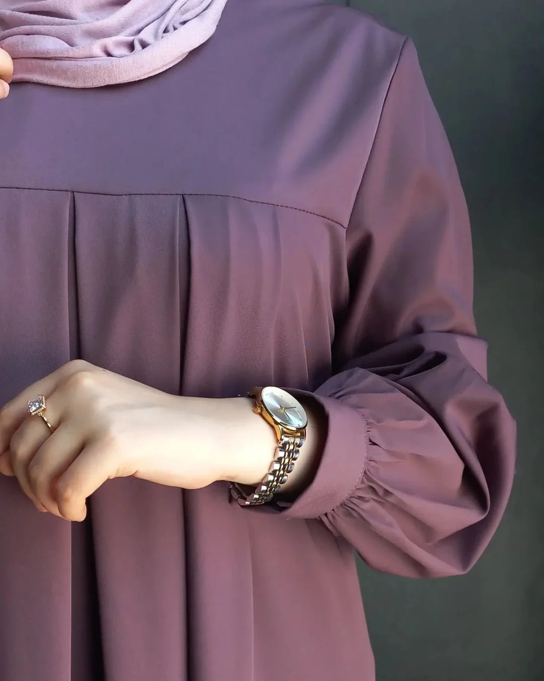 AERA ABAYA